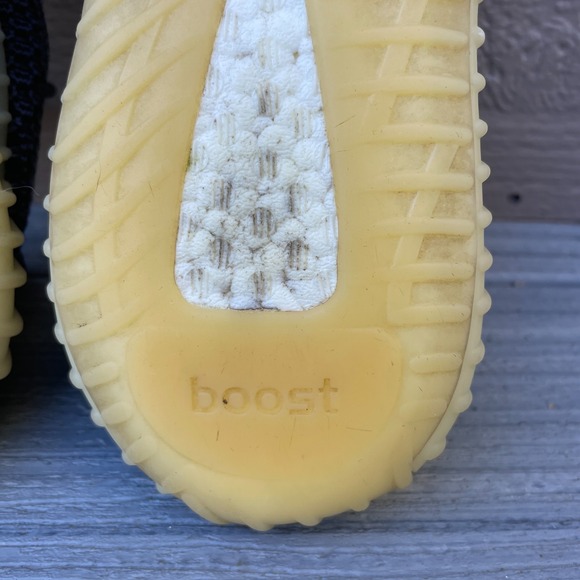 Adidas Yeezy Men's US Size 6 Black Boost Black Shoes APE 779001 05/20 - Picture 8 of 9